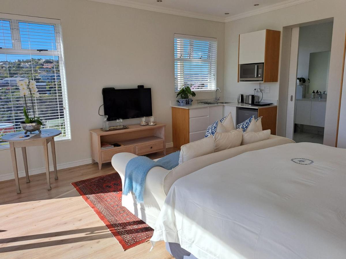 Knysna Private Estate Lagoon - Garden Apartments- Secure Estate ภายนอก รูปภาพ