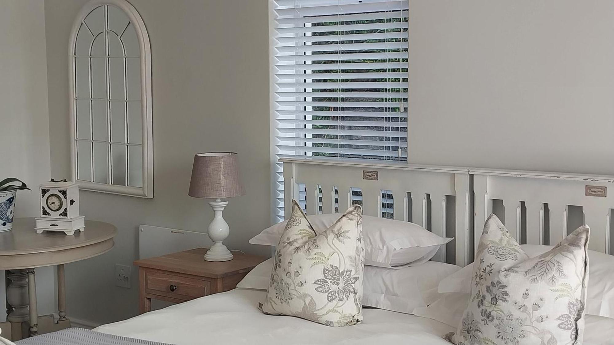 Knysna Private Estate Lagoon - Garden Apartments- Secure Estate ภายนอก รูปภาพ